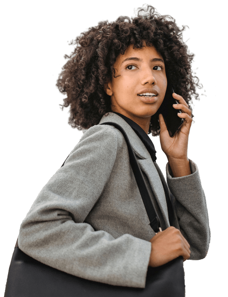 business frau nutzt handy zur telekommunikation